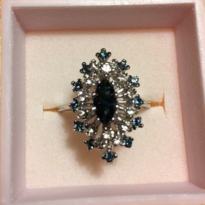 Vintage 18k sapphire and diamond ring